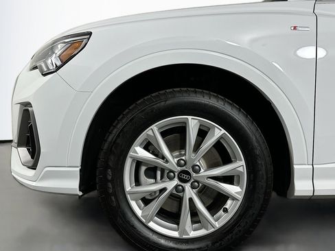 Used 2025 Audi Q3 2.0T Premium Plus w/ Premium Plus Package image 12
