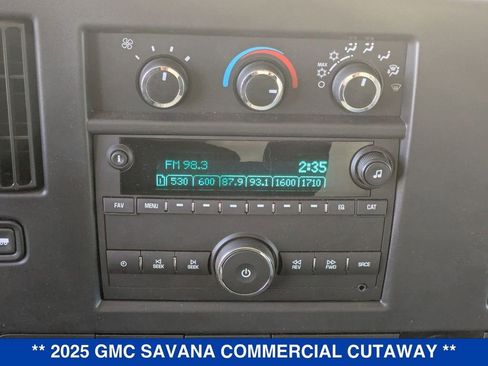 New 2025 GMC Savana 3500 Work Van w/ Power Convenience Package image 18