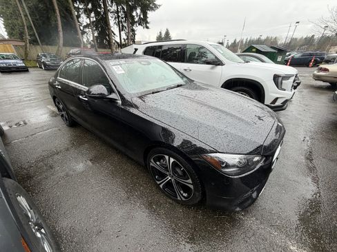 Used 2025 Mercedes-Benz C 300 Sedan image 1