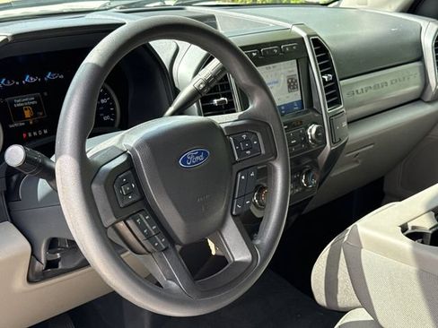 Used 2022 Ford F250 XLT w/ XLT Value Package AWD/4WD image 15