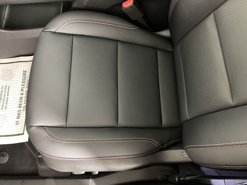 New 2026 Chevrolet Traverse Z71 w/ Enhanced Driving Package image 22