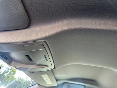 Used 2015 Chevrolet Silverado 1500 LT RWD image 40