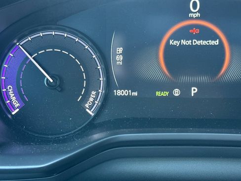 Used 2023 MAZDA MX-30 Electric w/ Premium Plus Pkg image 35