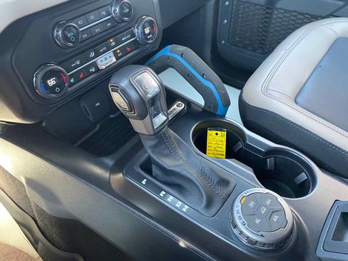 Used 2024 Ford Bronco Wildtrak AWD/4WD image 24