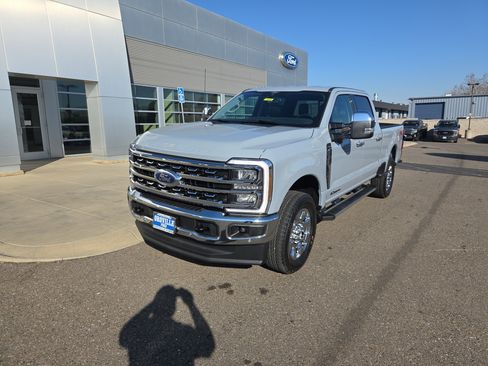 New 2026 Ford F250 Lariat w/ Lariat Premium Package image 1