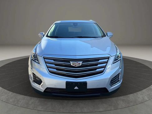 Used 2019 Cadillac XT5 Luxury AWD/4WD image 2