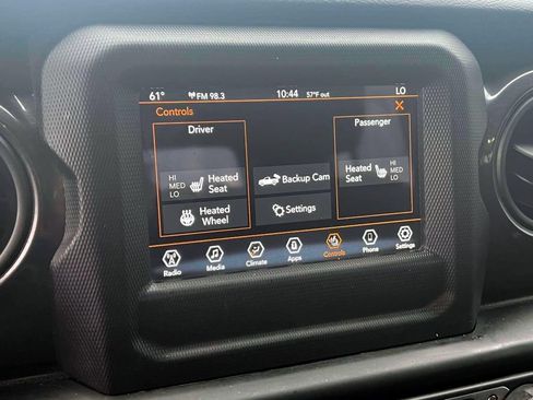 Used 2022 Jeep Gladiator Sport AWD/4WD image 29
