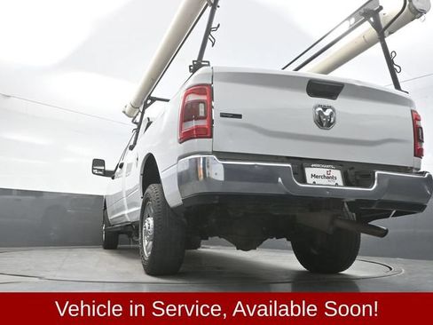 Used 2024 RAM 2500 Tradesman w/ Chrome Appearance Group AWD/4WD image 18
