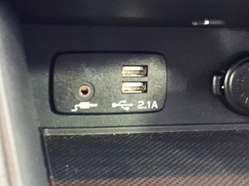 Certified 2023 Subaru Crosstrek 2.5i Limited image 21