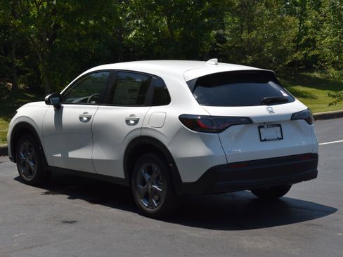 New 2026 Honda HR-V LX image 5