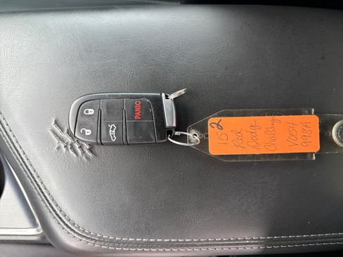 Used 2015 Dodge Challenger SXT Plus RWD image 30