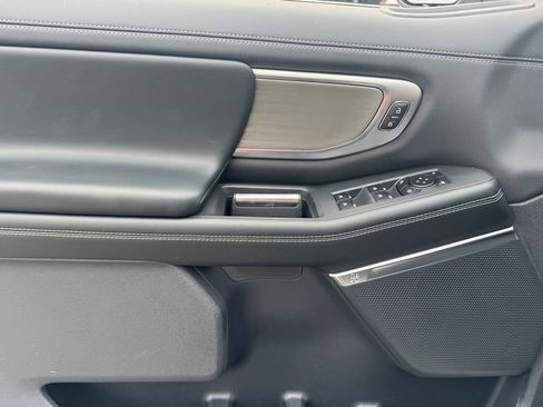 New 2026 Ford Expedition Platinum w/ Driver's Package image 28