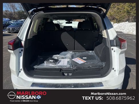 New 2026 Nissan Rogue Platinum w/ Platinum Premium Package image 13