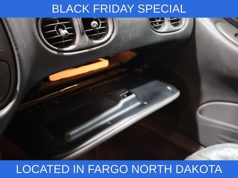 Used 2003 Pontiac Bonneville SE w/ Leather Appointment Package image 24