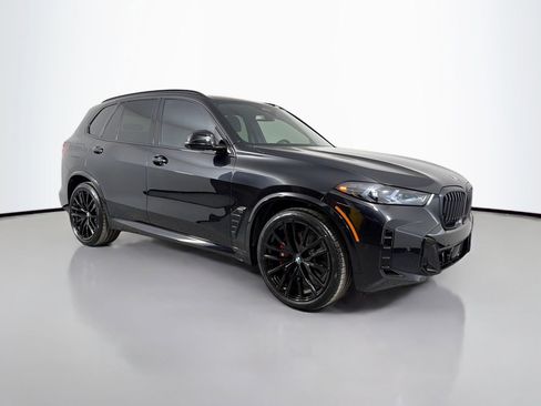 New 2026 BMW X5 xDrive40i w/ M Sport Package image 3