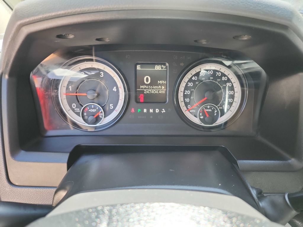 Used 2018 RAM 3500 Tradesman w/ Chrome Appearance Group AWD/4WD image 22