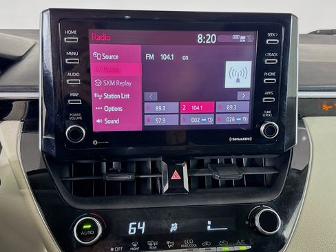 Used 2021 Toyota Corolla LE w/ Carpet Mat Package (TMS) image 17