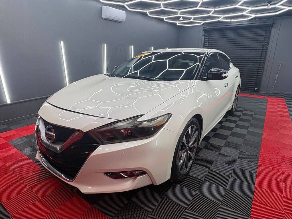 Used 2017 Nissan Maxima 3.5 SV FWD image 1
