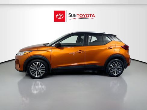 Used 2023 Nissan Kicks SV FWD image 7