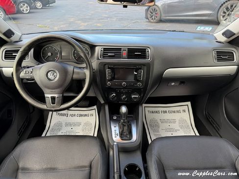 Used 2012 Volkswagen Jetta SEL FWD image 14