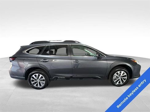 Used 2024 Subaru Outback Premium image 4
