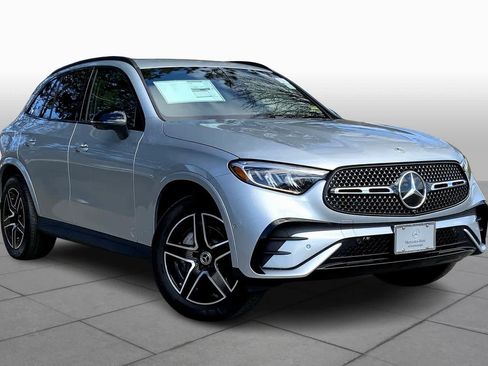 Certified 2025 Mercedes-Benz GLC 300 4MATIC image 2