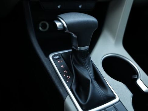 Used 2022 Kia Sportage Nightfall Edition image 39