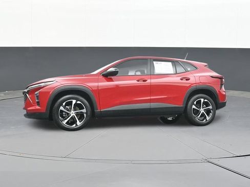 Used 2026 Chevrolet Trax RS FWD image 57