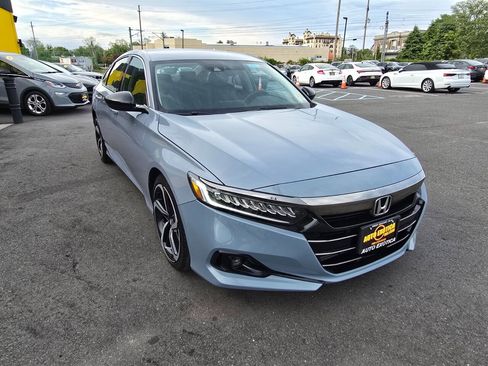 Used 2021 Honda Accord Sport Special Edition image 4