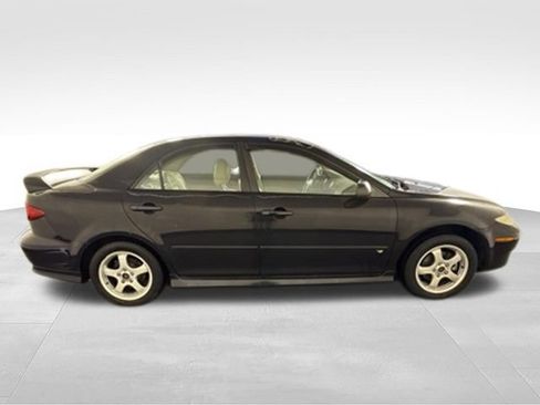 Used 2003 MAZDA MAZDA6 s FWD image 9