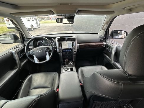 Used 2023 Toyota 4Runner Limited image 15