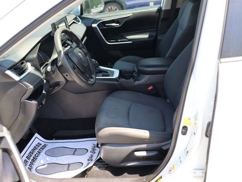 Used 2019 Toyota RAV4 XLE w/ All Weather Liner Package AWD/4WD image 14