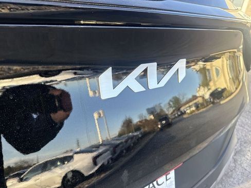 New 2026 Kia Sportage LX FWD image 6