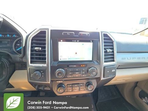 Used 2017 Ford F250 XLT w/ XLT Premium Package AWD/4WD image 21
