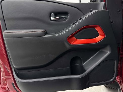 Used 2023 Nissan Frontier PRO-4X w/ Pro Convenience Package image 34