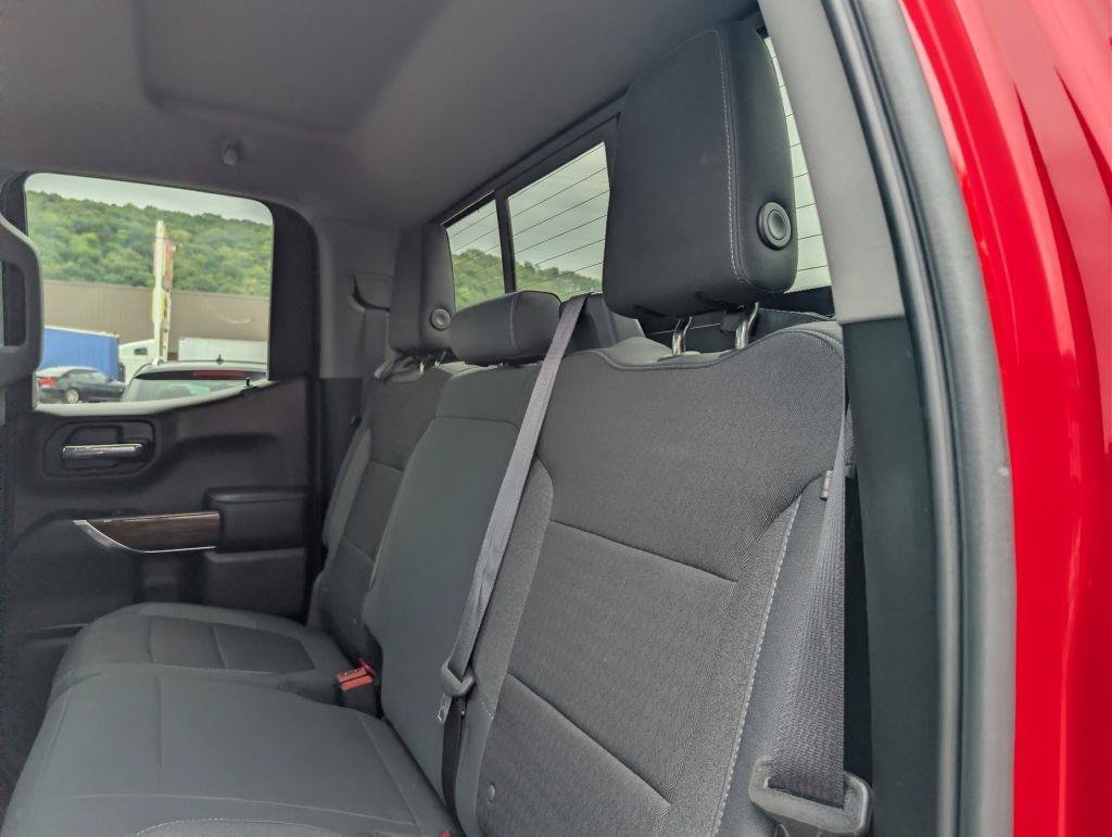 Used 2019 GMC Sierra 1500 SLE w/ SLE Value Package AWD/4WD image 32