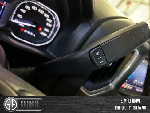 Used 2020 GMC Sierra 1500 AT4 w/ AT4 Premium Package AWD/4WD image 16