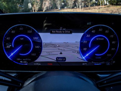 Used 2023 Mercedes-Benz EQS 450+ 4MATIC Sedan w/ Winter Package image 16