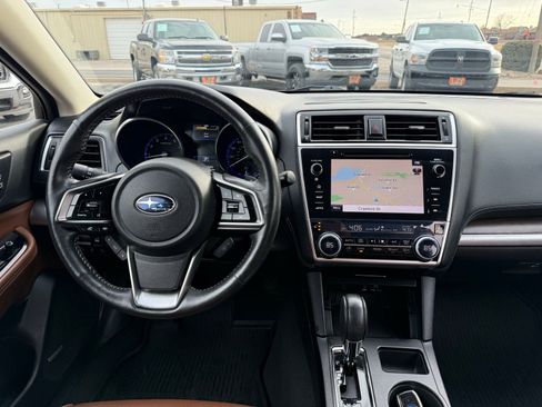 Used 2019 Subaru Outback 3.6R Touring w/ Popular Package #3A image 18
