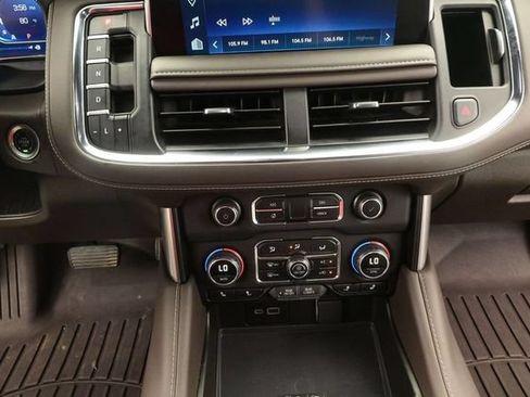 Used 2024 Chevrolet Tahoe LT w/ LT Signature Plus Package RWD image 9
