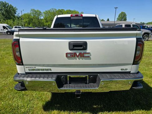 Used 2018 GMC Sierra 1500 SLT AWD/4WD image 6