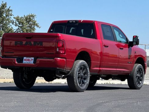 New 2026 RAM 2500 Laramie AWD/4WD image 3