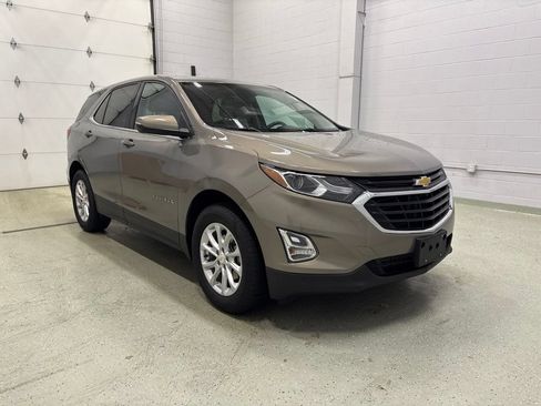 Used 2018 Chevrolet Equinox LT AWD/4WD image 2