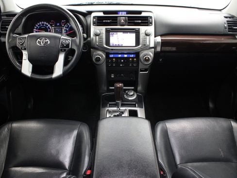 Used 2017 Toyota 4Runner Limited AWD/4WD image 32