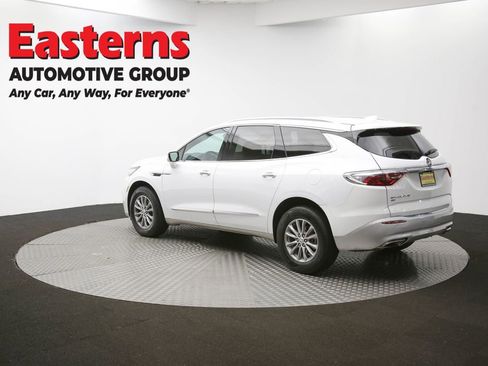 Used 2024 Buick Enclave Premium image 66