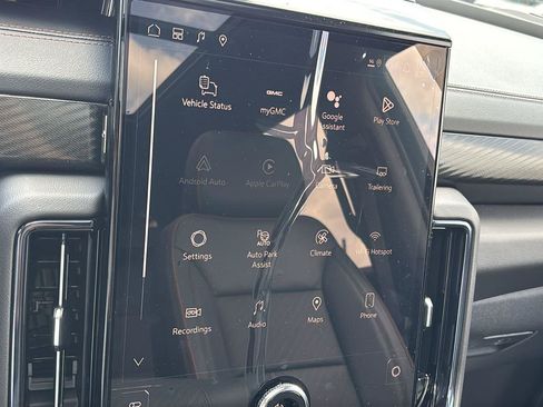 New 2026 GMC Yukon XL AT4 w/ AT4 Premium Package AWD/4WD image 35