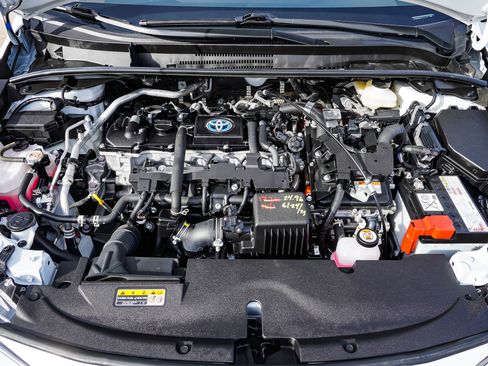 Used 2024 Toyota Corolla LE image 15