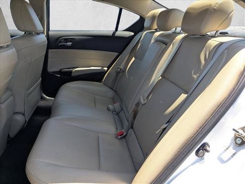 Used 2014 Acura ILX w/ Premium Package FWD image 19