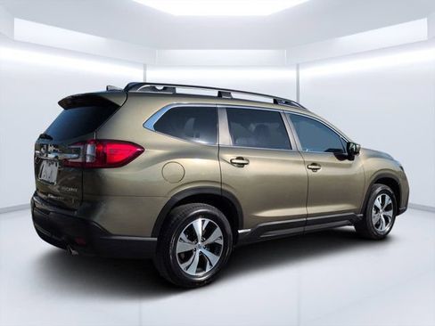 Used 2025 Subaru Ascent Premium AWD/4WD image 3