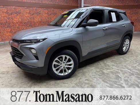 Used 2024 Chevrolet TrailBlazer LS w/ LS Convenience Package image 1